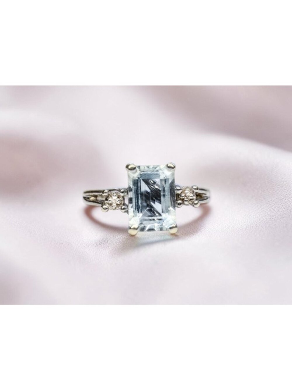 VINTAGE 10K Gold Natural Aquamarine & Diamond Ring Size 5.75 Emerald Cut -2.3g - Picture 9 of 16